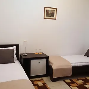 Гостевой дом Vis A Vis, Бухарест